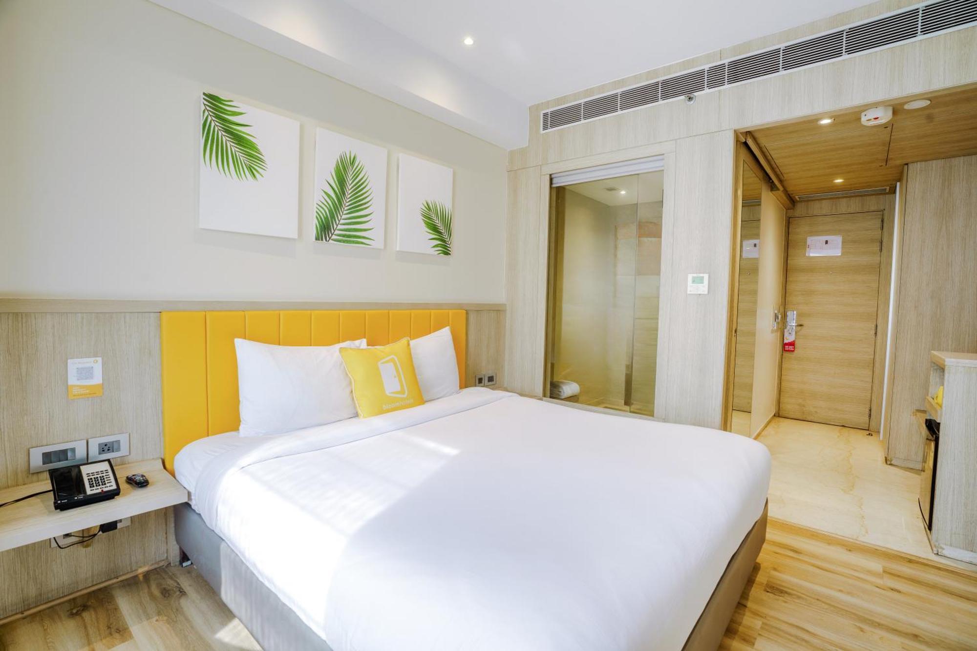 Bloom Hotel - Karol Bagh Delhi  Buitenkant foto