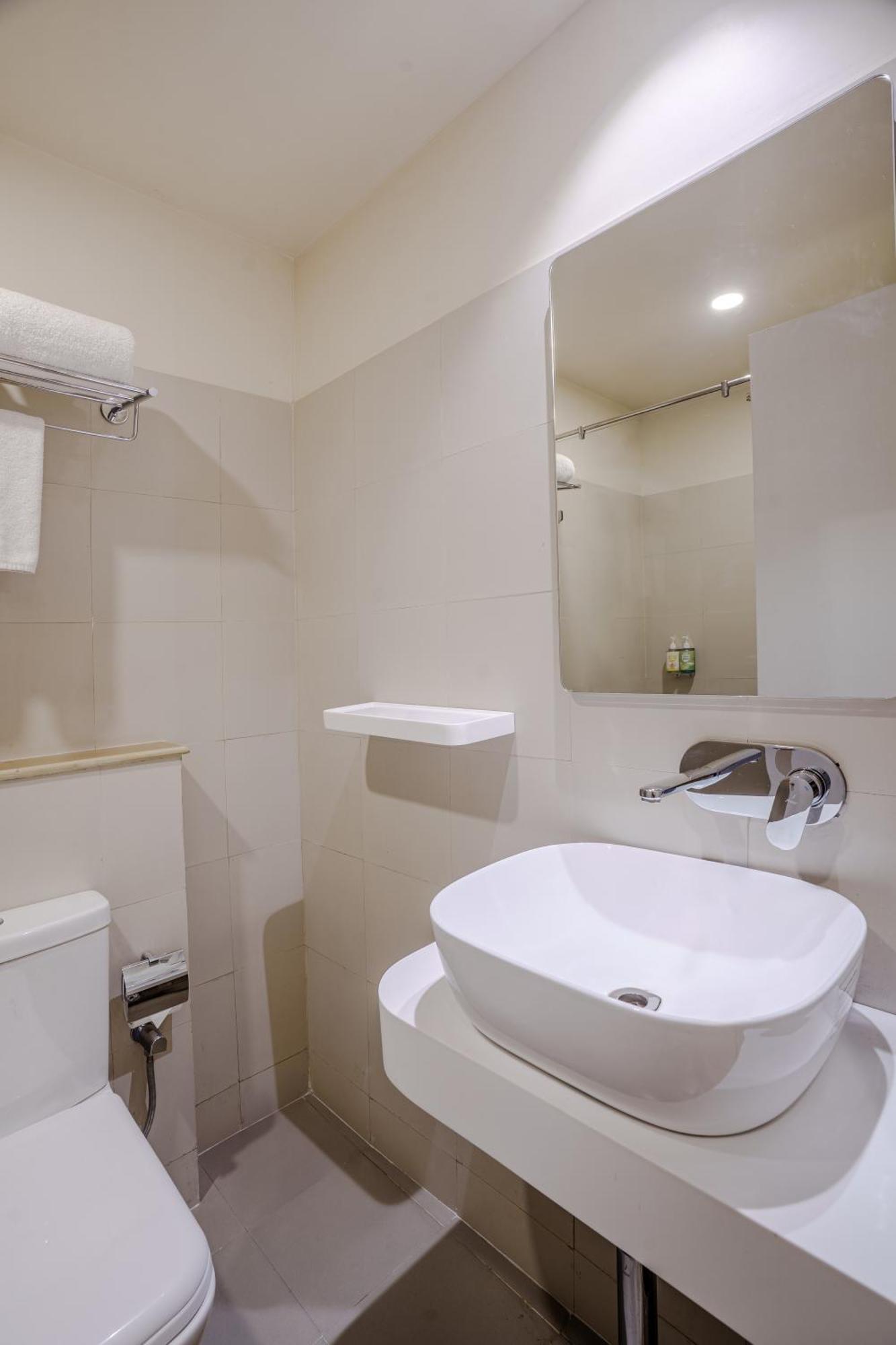 Bloom Hotel - Karol Bagh Delhi  Kamer foto